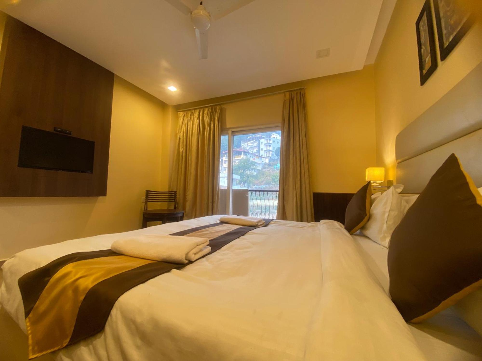 Mj Hills Rishikesh Hotel Exterior photo
